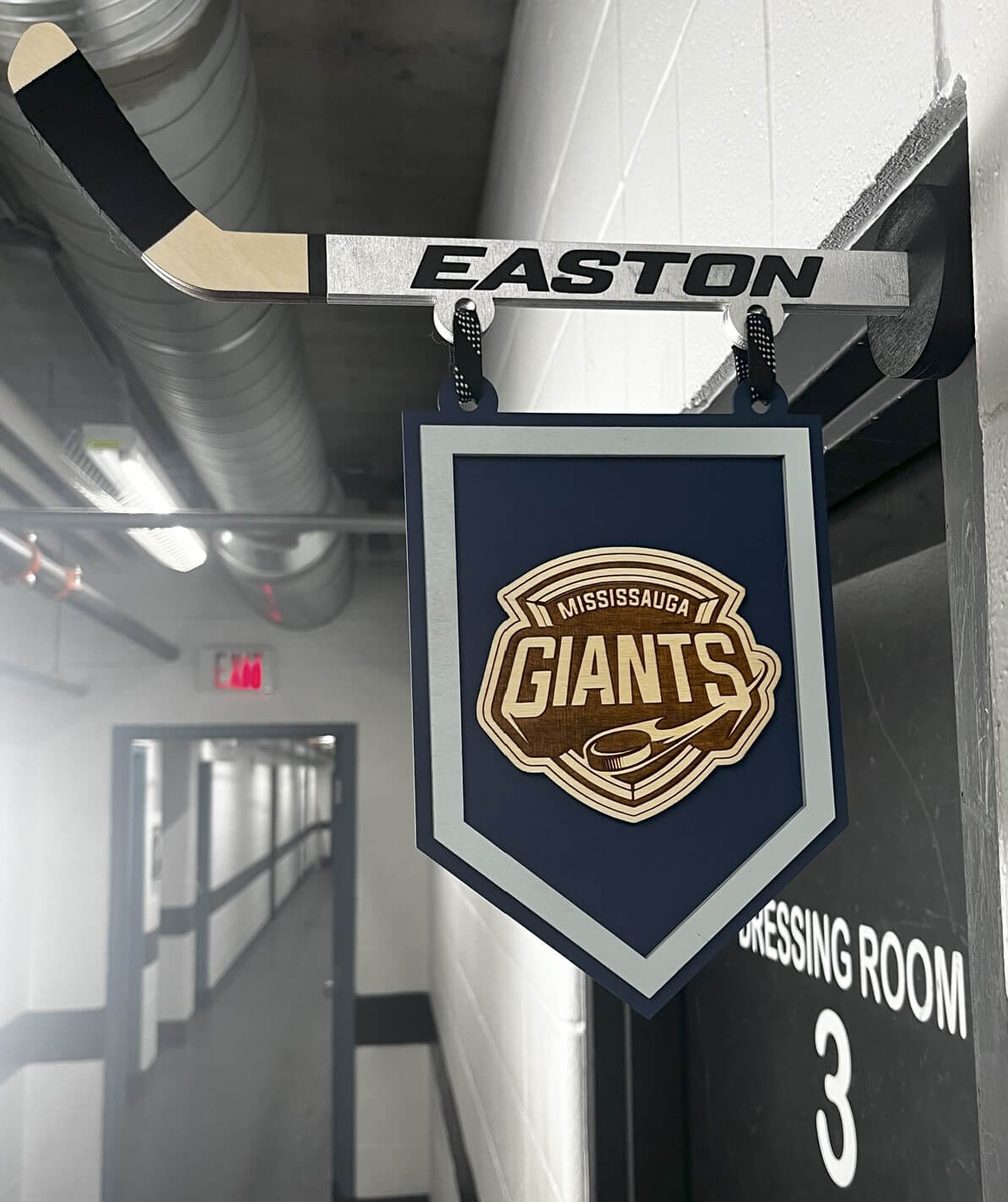 Wooden Hockey Magnetic Door Banner